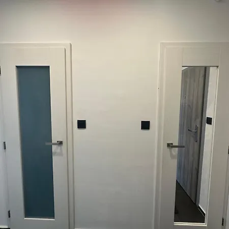 Light Near Center With Easy Transport Access * Pozsony